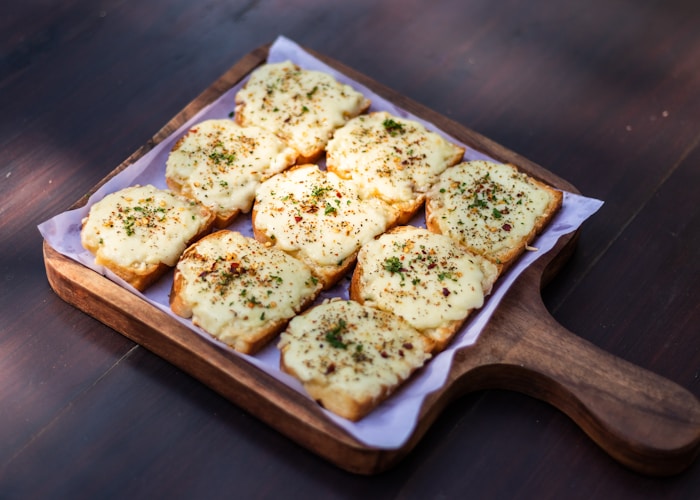 Garlic Cheese Bread